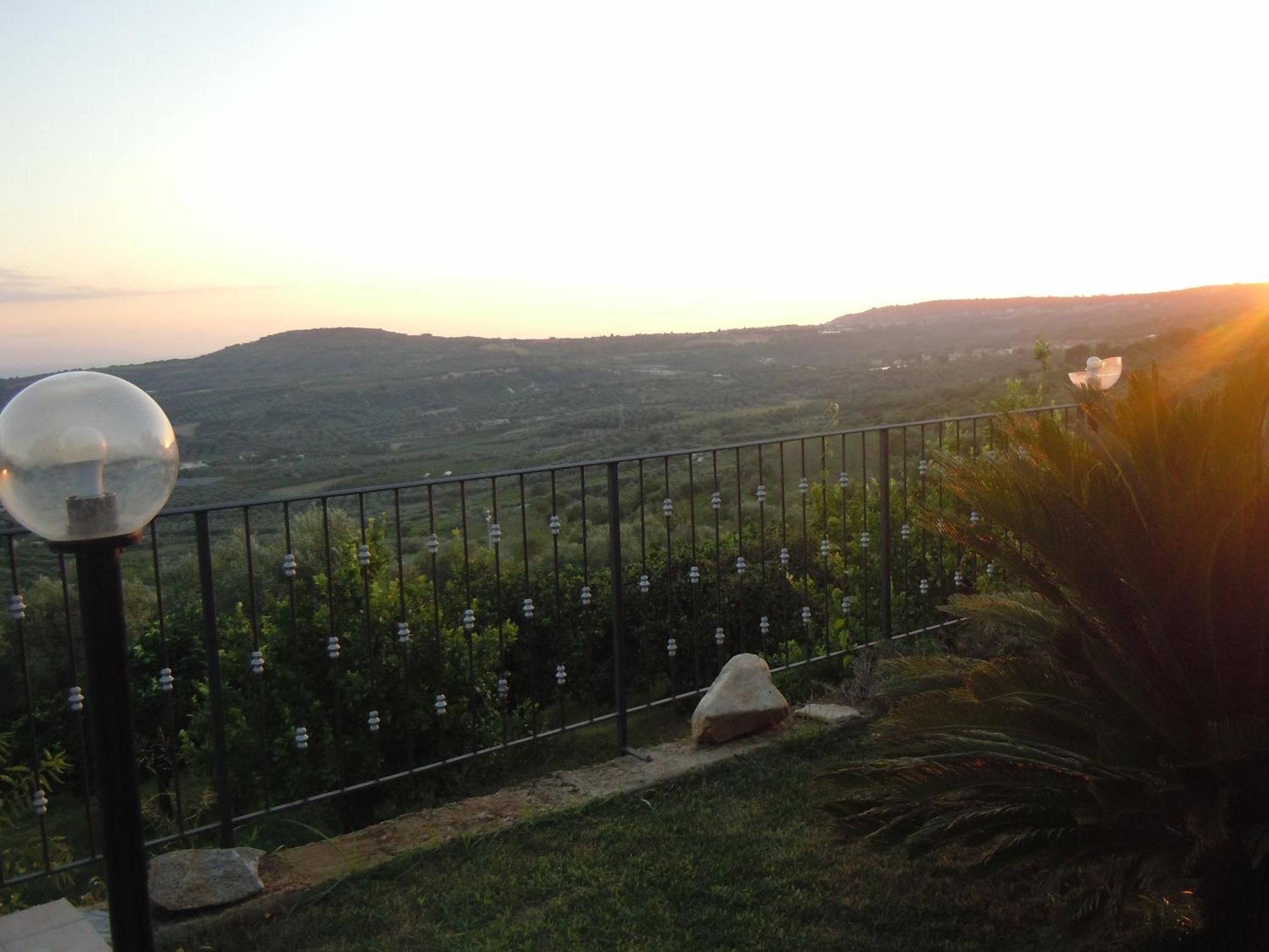Il Colle Degli Ulivi Hotel San Calogero Luaran gambar
